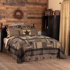 Black Check Star California King Quilt 130Wx115L