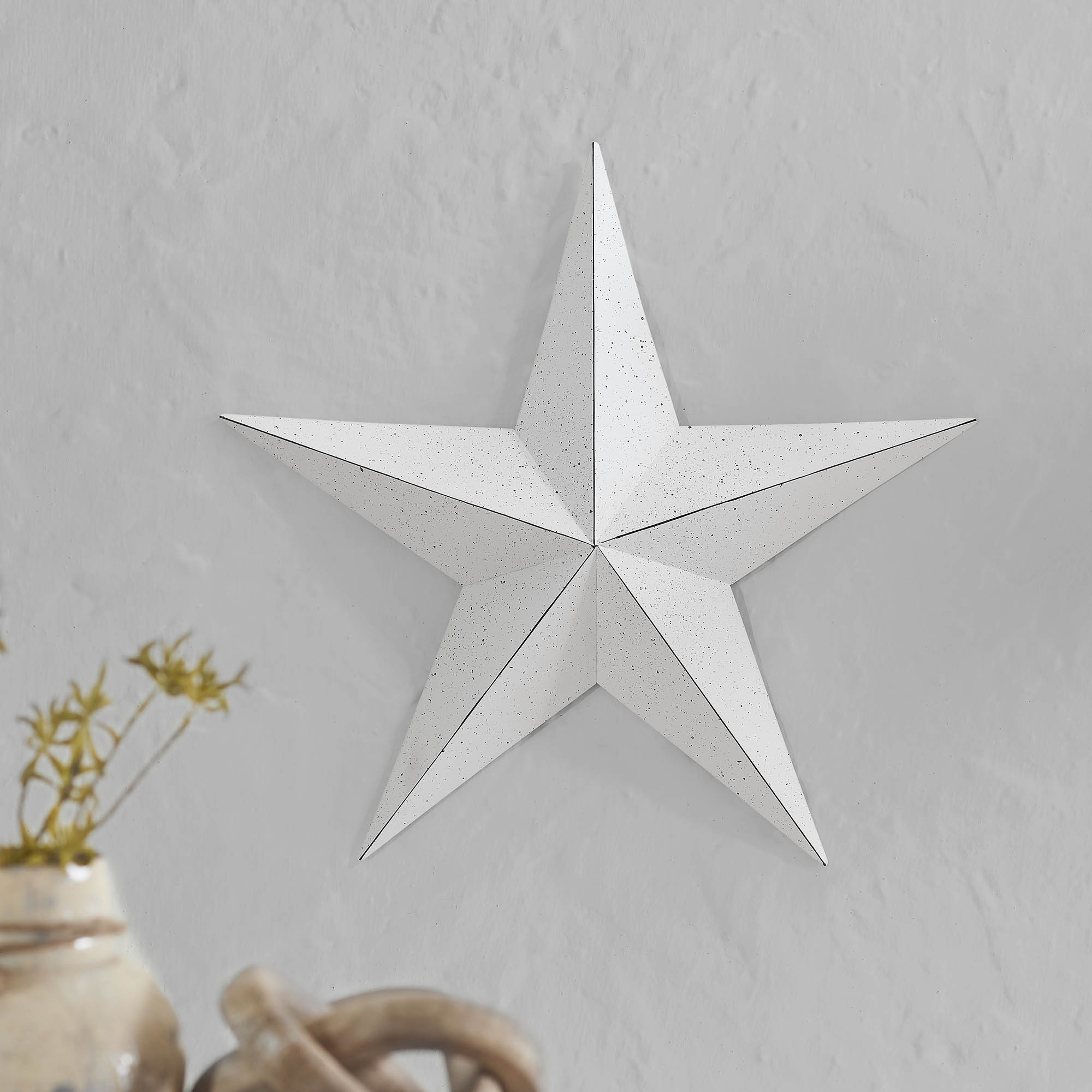 Metal Star Speckled Distressed White 18x18 VHC Brands